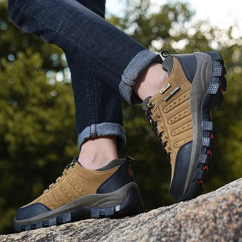 Outdoor Wanderschuh Leder Wasserdicht Trekking und Arbeit Braun
